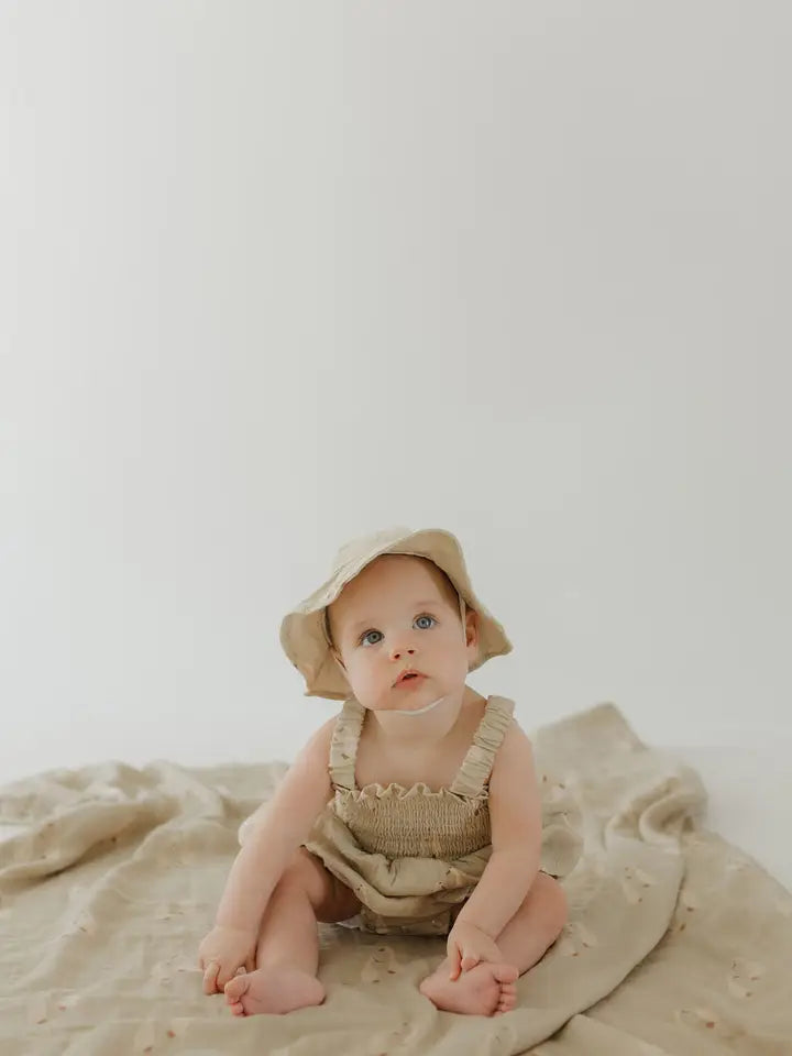 Hadley Silly Goose Romper & Hat Set